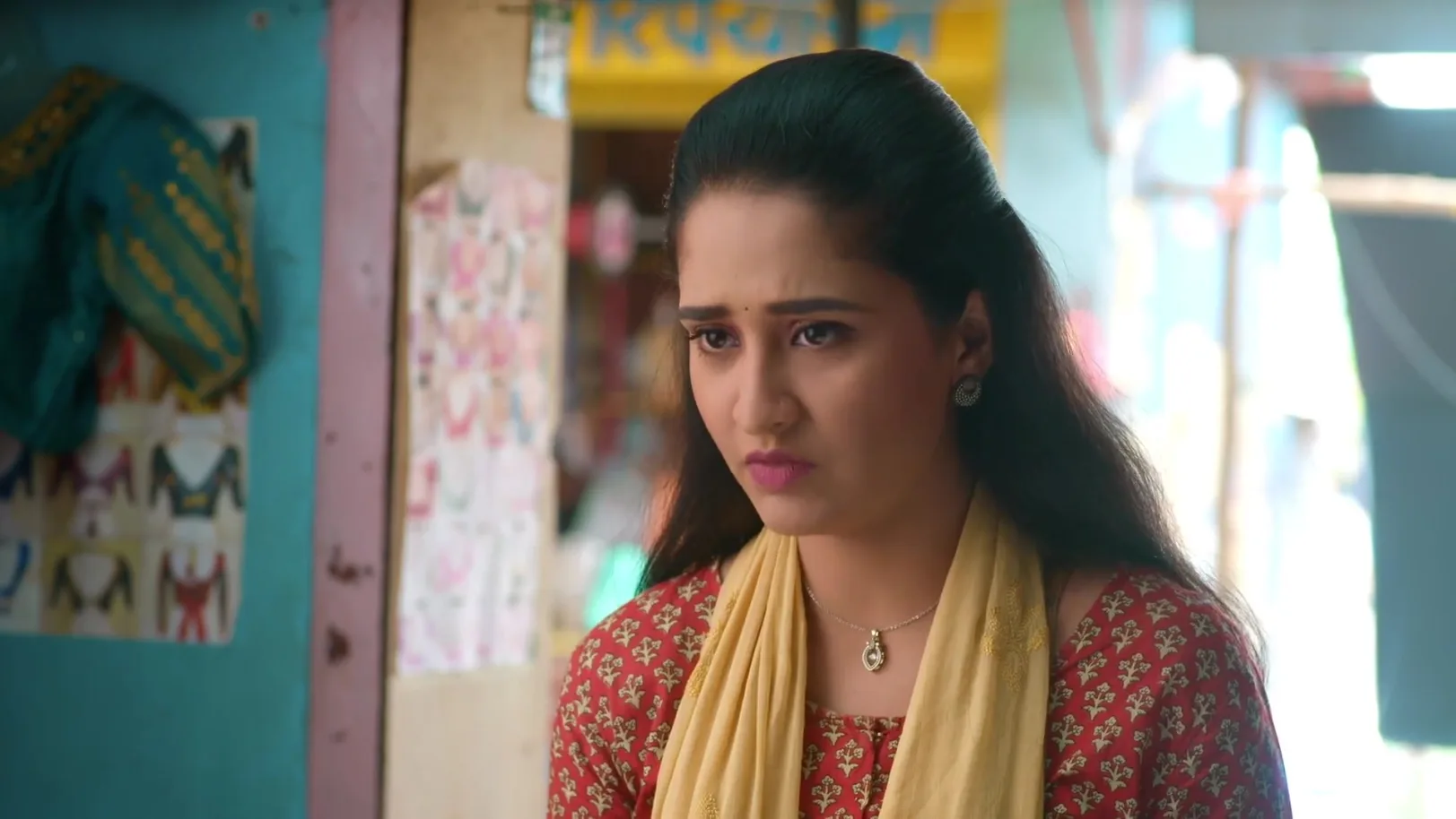 Aarya Asks Gopal To Show His Injuries - Devmanus Madhla Adhyay 