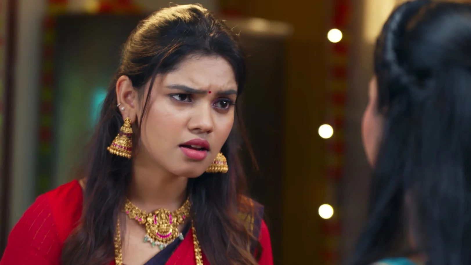 Sandhya Raagam - November 04, 2025 - Episode Spoiler Sandhya Raagam - November 04, 2025 - Episode Spoiler