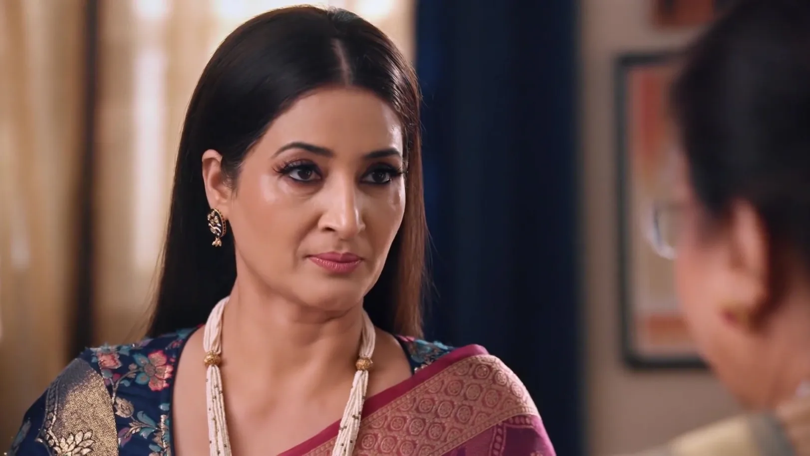 Ved Gets Emotional to See Saru in Pain 8th November 2025 Webisode