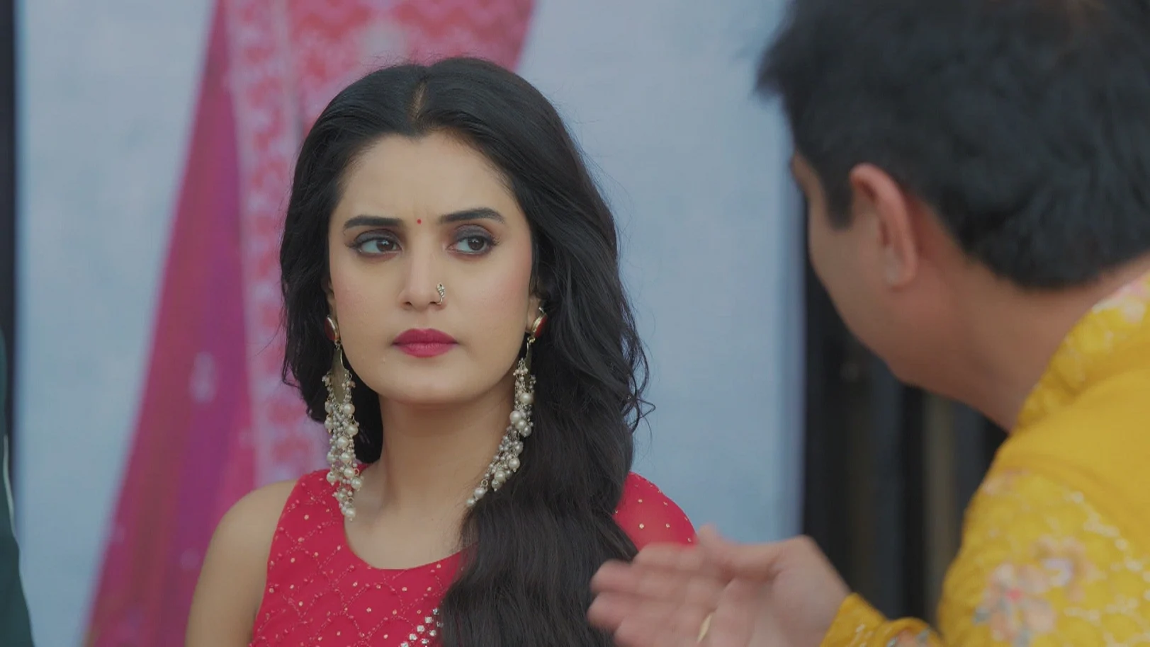 Jaane Anjaane Hum Mile - 04 November, 2025