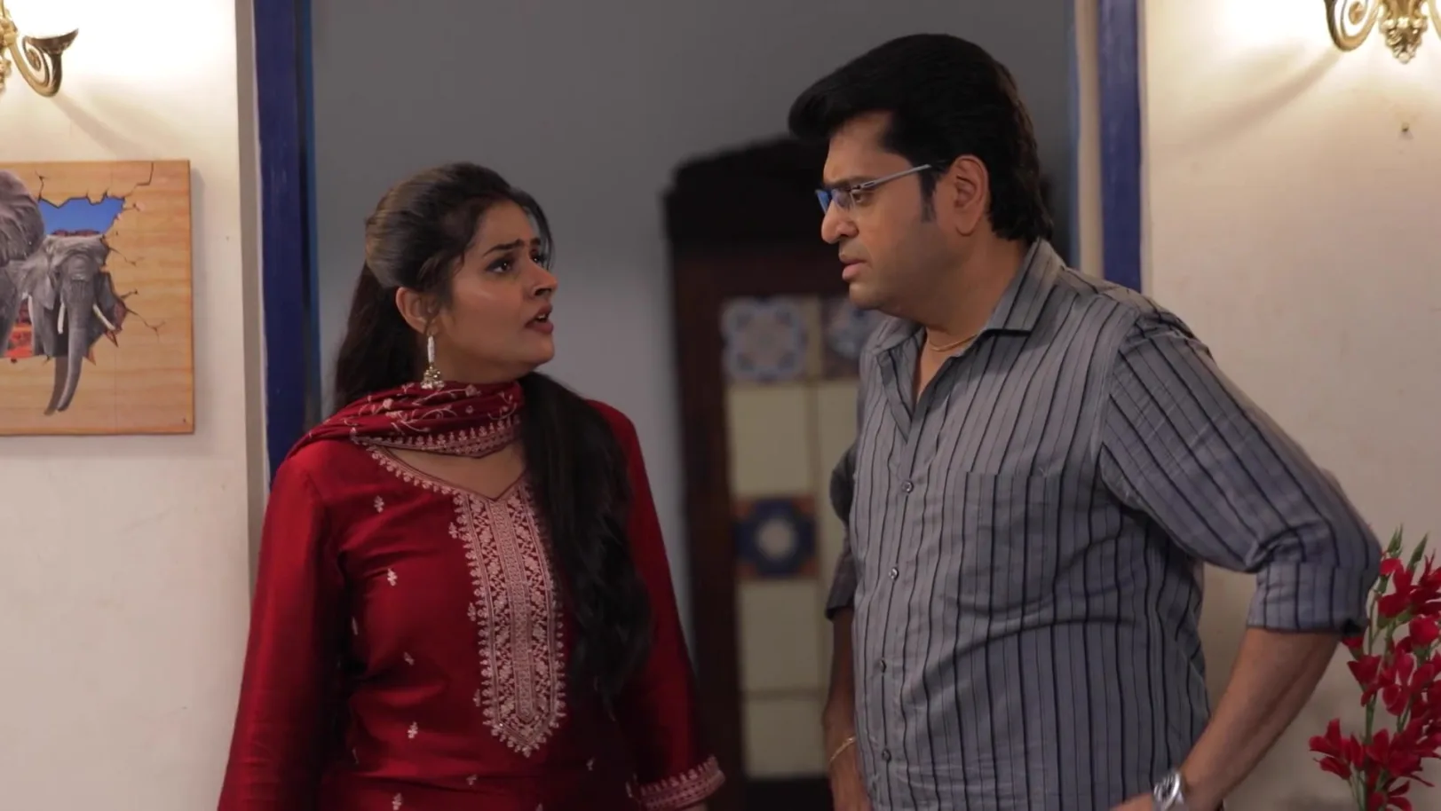 Sarvanan Mocks Mithra - idhayam Sarvanan Mocks Mithra - idhayam