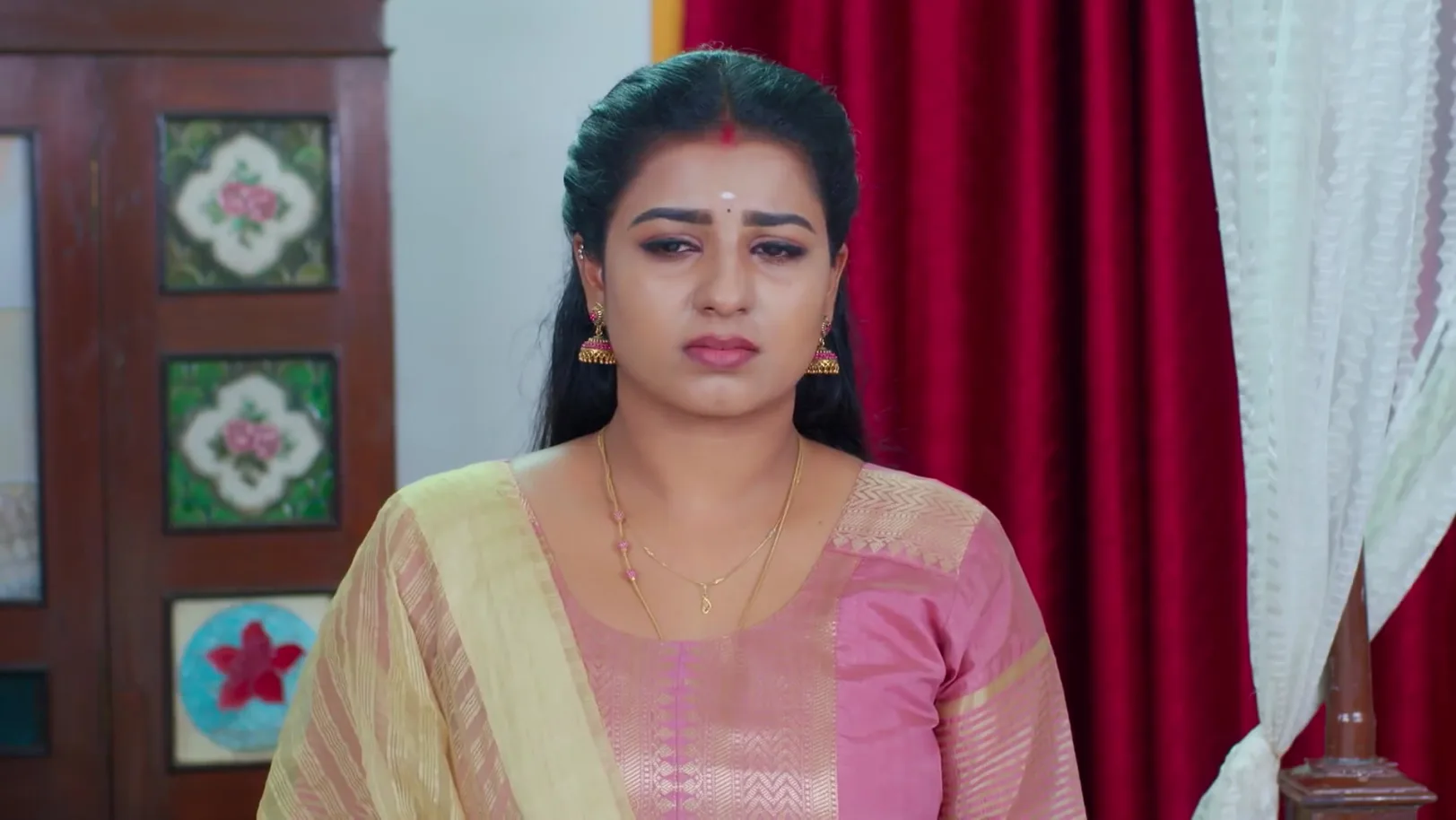 Revathi Thanks Raja - Karthigai Deepam 