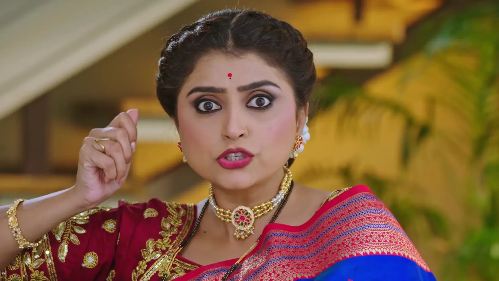 Disha Asks Ahilya Devi for Responsibility in the Company - Paaru 