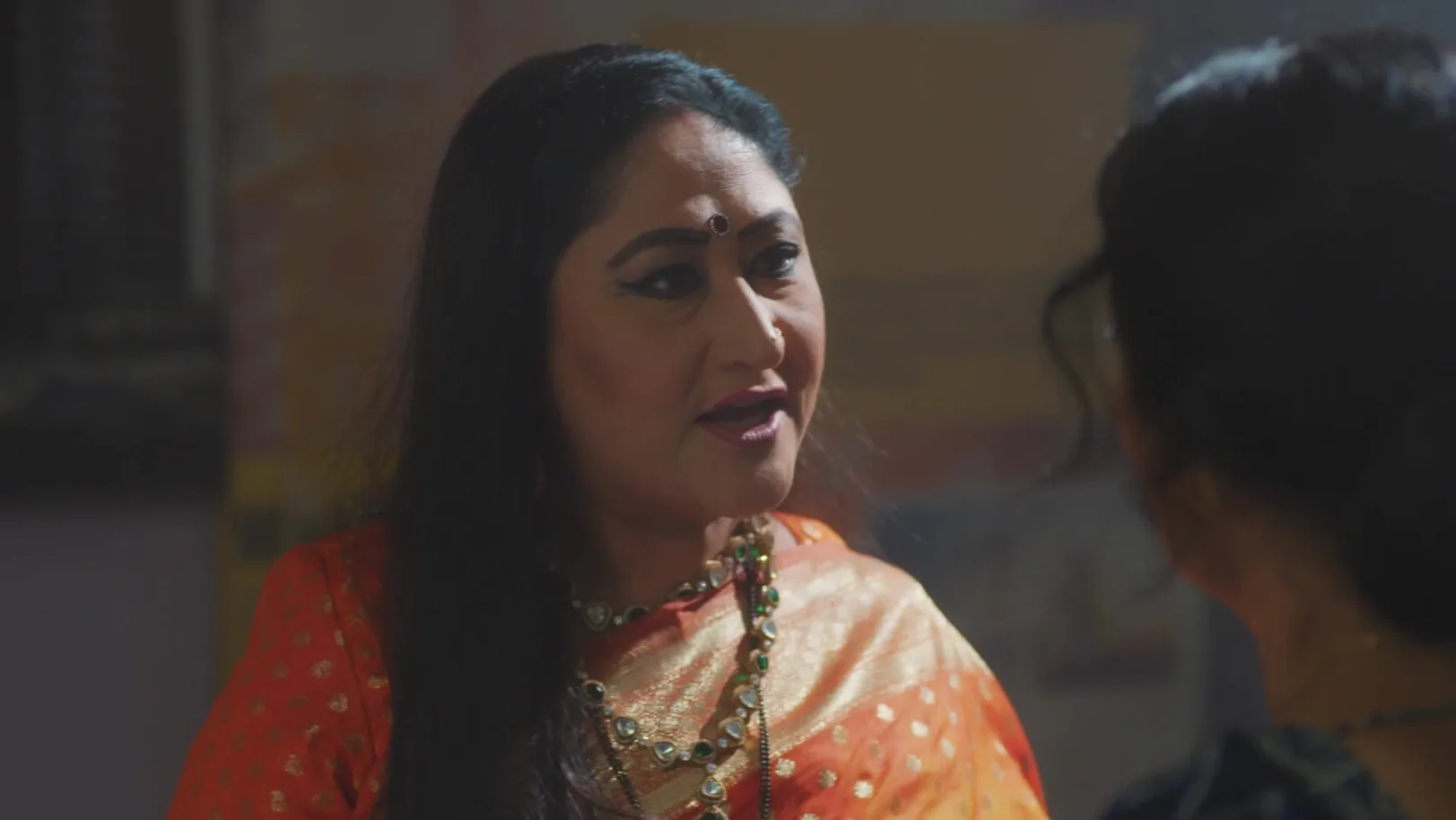 Sharda Breaks Anuradha's Courage - Jaane Anjaane Hum Mile Sharda Breaks Anuradha's Courage - Jaane Anjaane Hum Mile