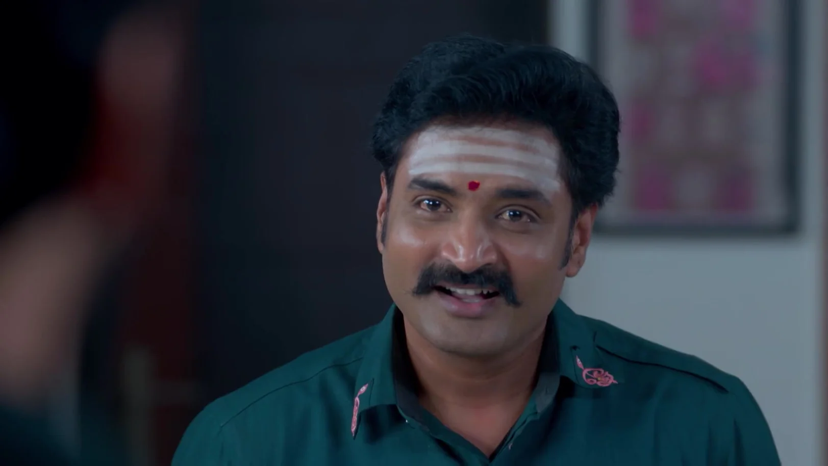 A Shock Awaits Gautham - Anna 