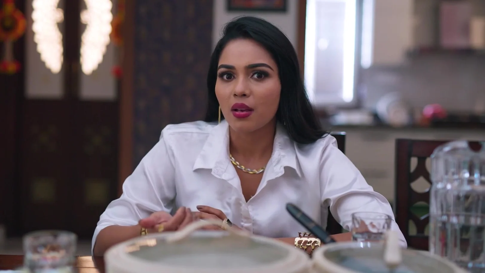 Gouthami Probes Abhimanyu about Ramadevi - Gowri Gouthami Probes Abhimanyu about Ramadevi - Gowri