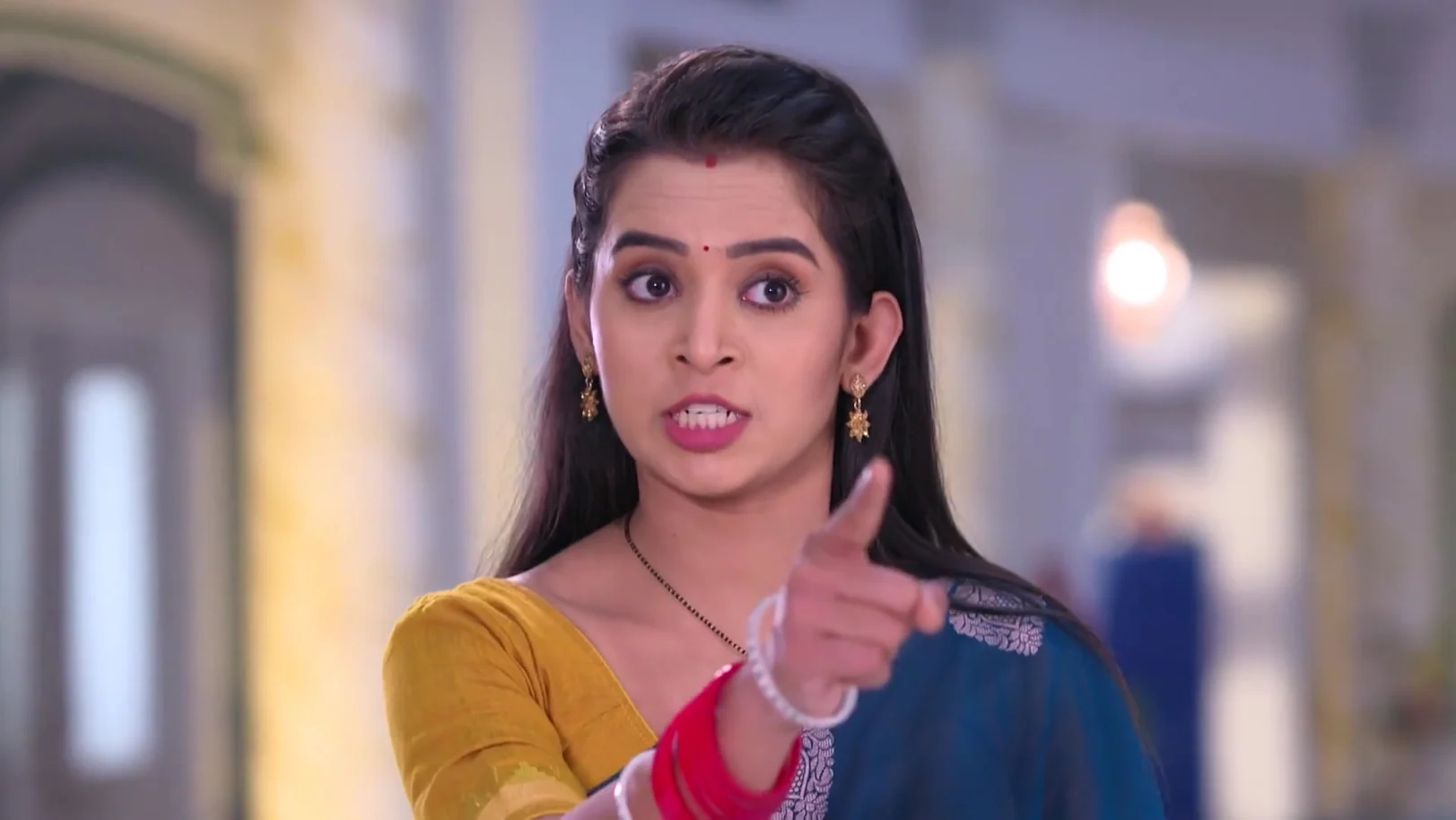 Mani's Accusations against Ankush - Tu Khara Mun Chaai Mani's Accusations against Ankush - Tu Khara Mun Chaai