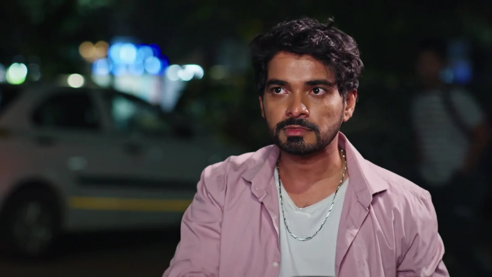 Vinod Asks Kamini for Time to Search for Gauri - Kamali Vinod Asks Kamini for Time to Search for Gauri - Kamali