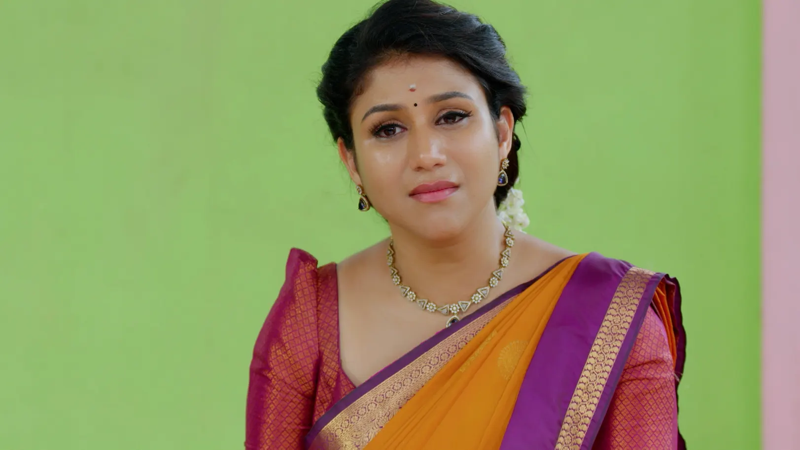 Paarijatham - November 20, 2025 - Episode Spoiler