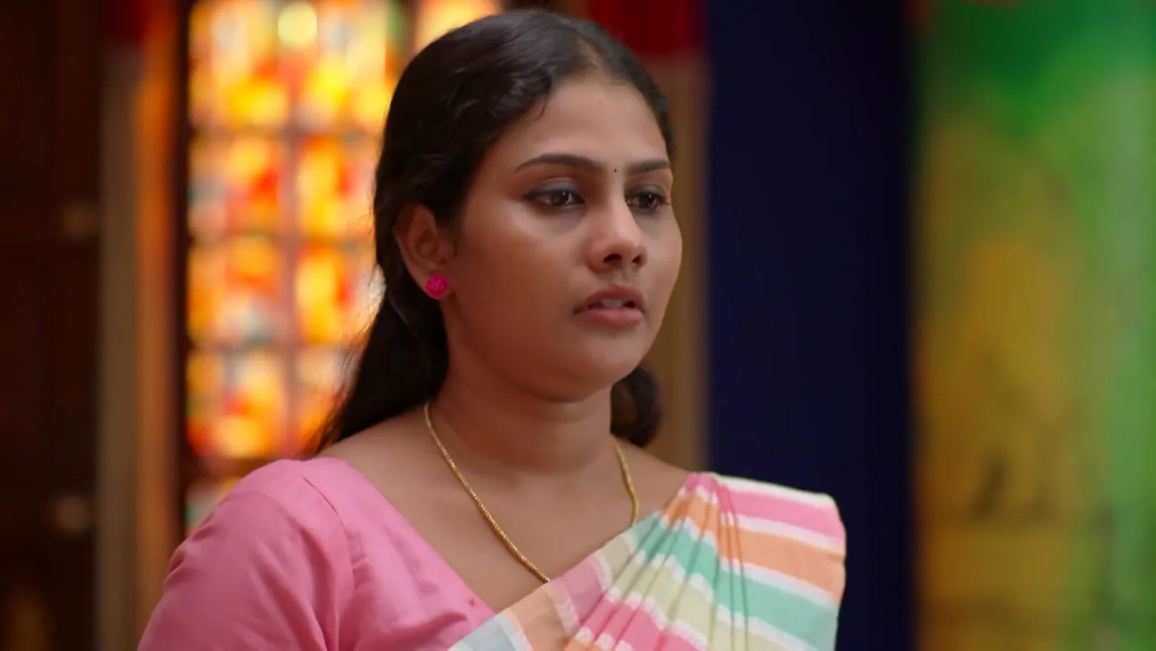 Kudumbashree Sharada - November 19, 2025 - Webisode 19th November 2025 Webisode