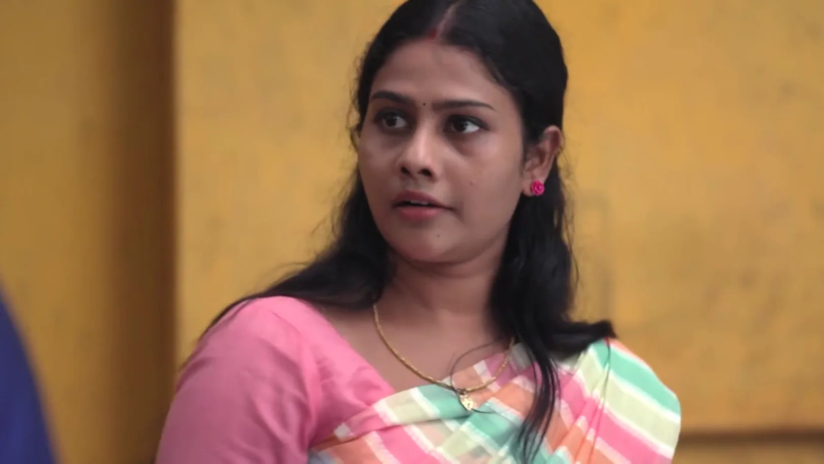 Kudumbashree Sharada - November 21, 2025 - Webisode 21st November 2025 Webisode