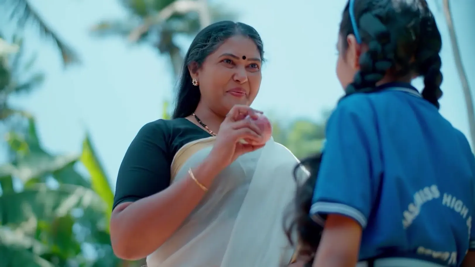 Gowri Helps Kamala 17th November 2025 Webisode