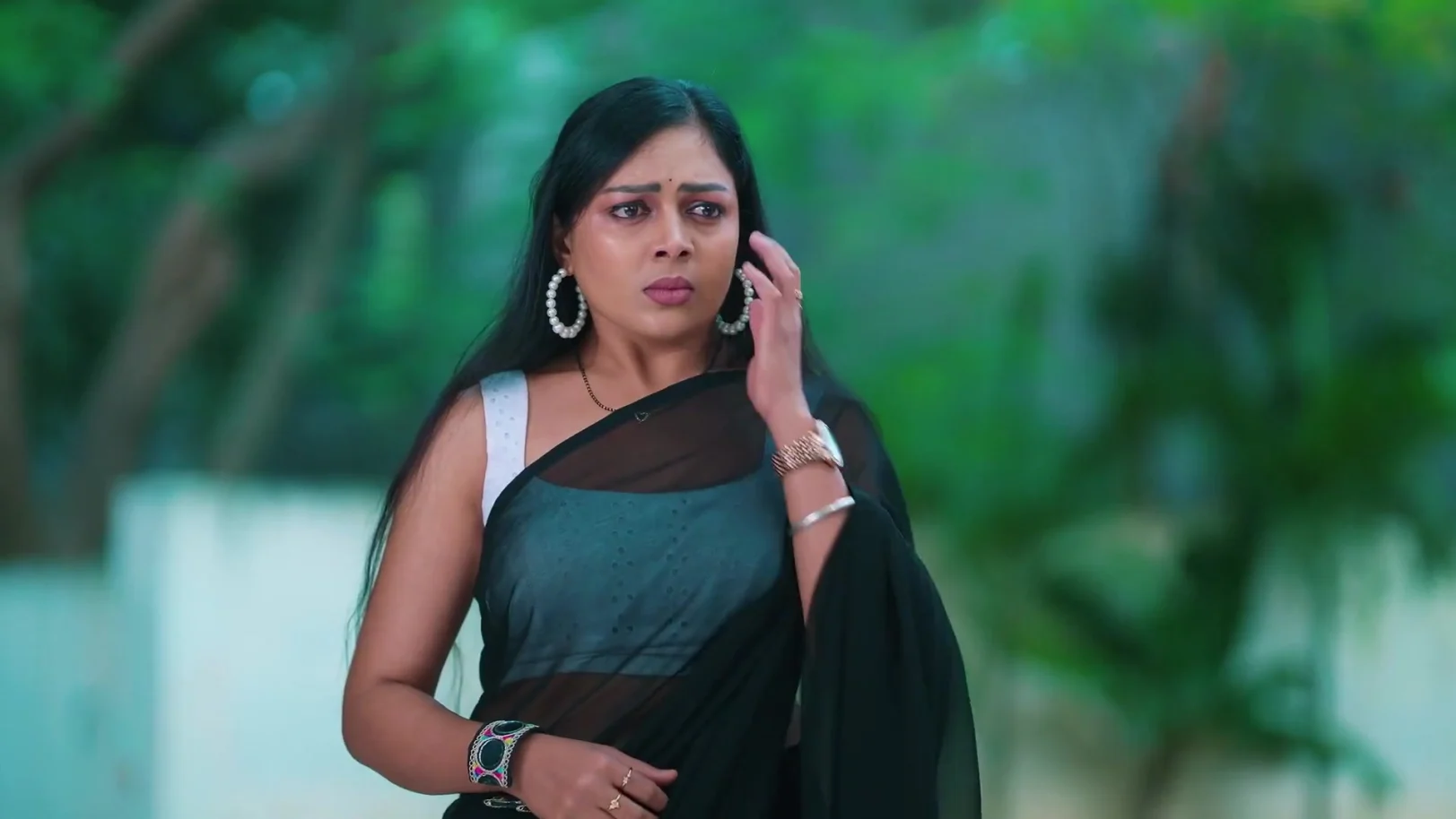 Akash Tells Minchu about His Father 18th November 2025 Webisode