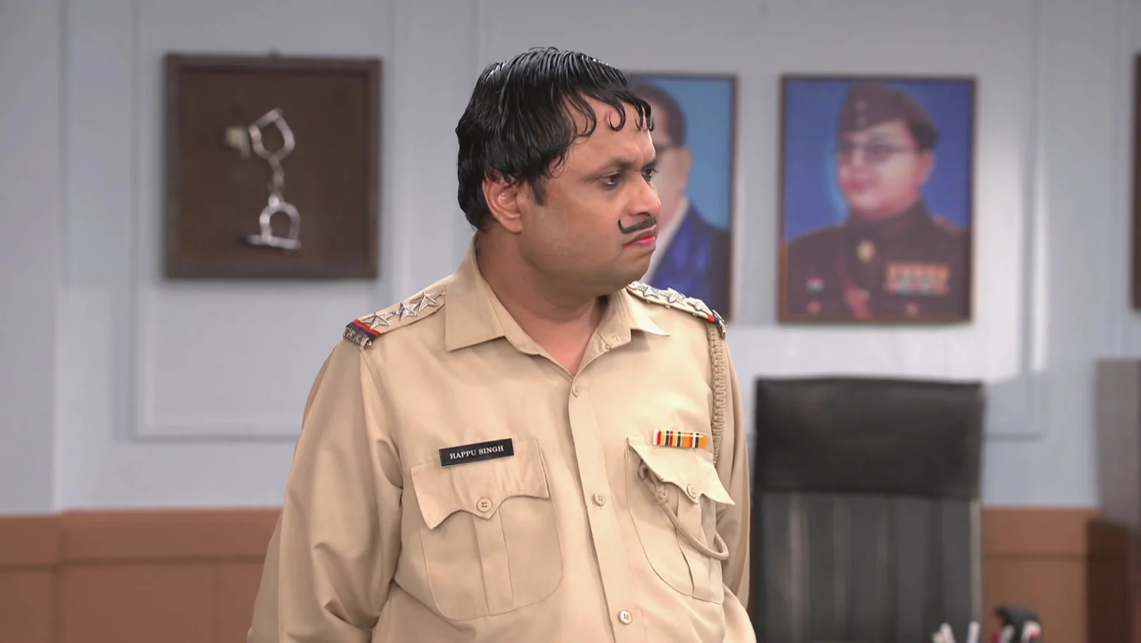 Happu Ki Ultan Paltan - 19 November, 2025