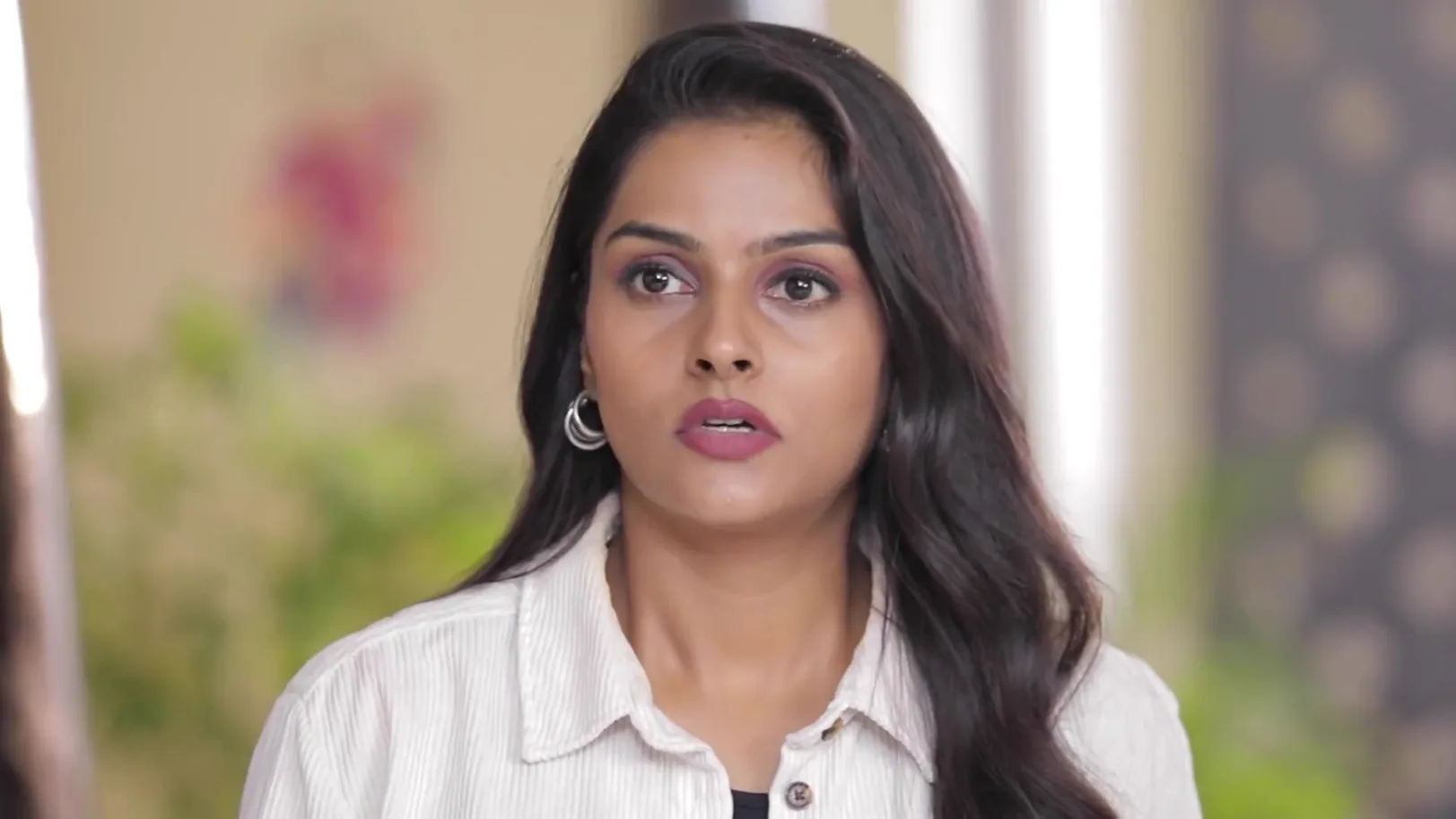 A Villager Greets Aadhi - Idhayam A Villager Greets Aadhi - Idhayam