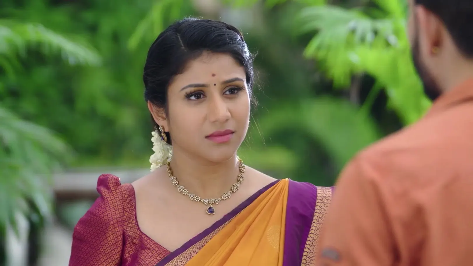 Vishal Questions Isai - Paarijatham Vishal Questions Isai - Paarijatham