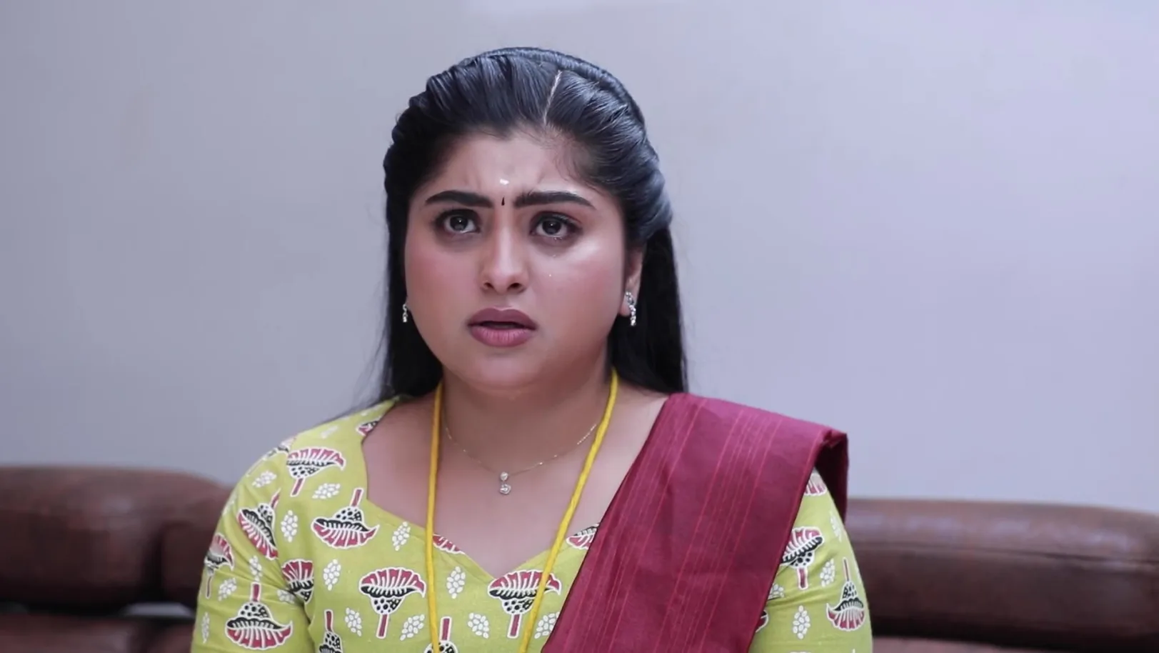 Janakambal Scolds Tamil - Varisu 