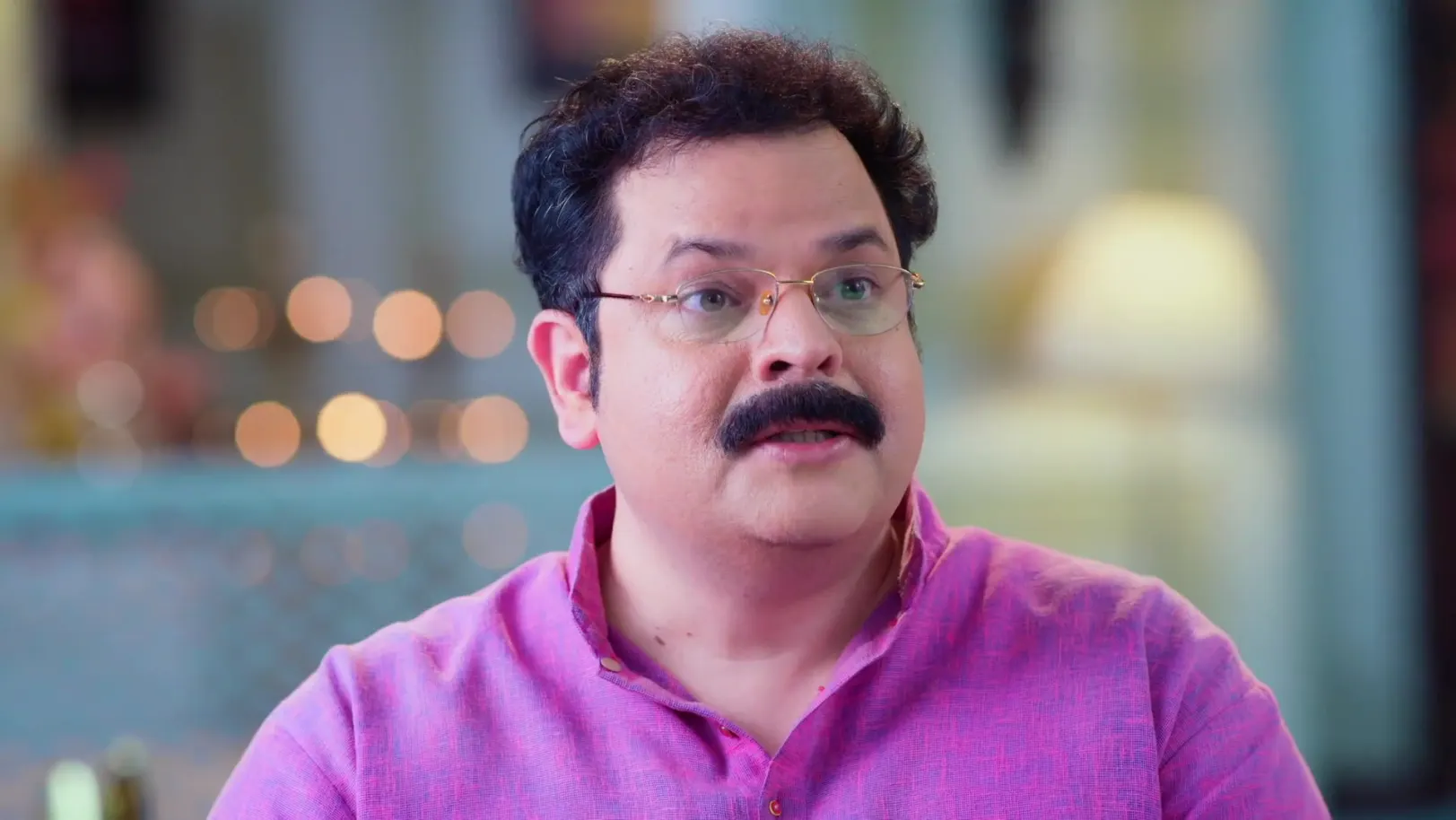 Tara and Savali Leave for the Program - Savalyachi Janu Savali 