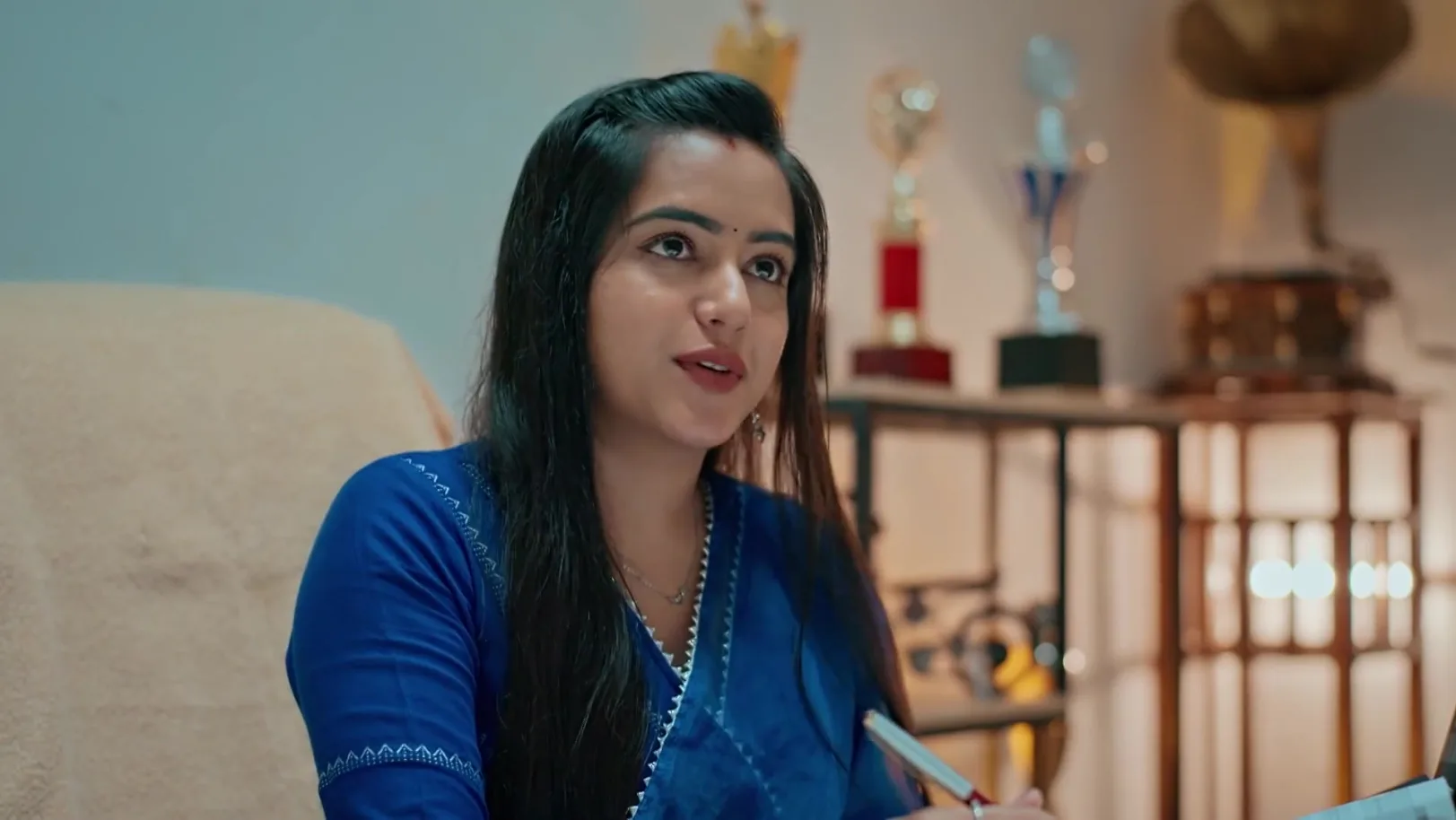 Deepak Overhears Rithika's Conversation - Akale 