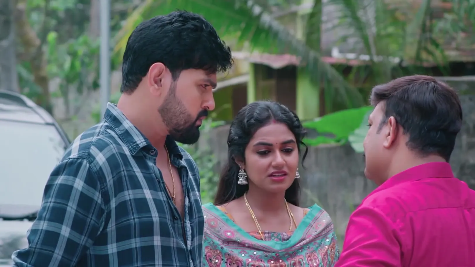 The CI Blocks Varun's Vehicle - Snehapoorvam Shyama 