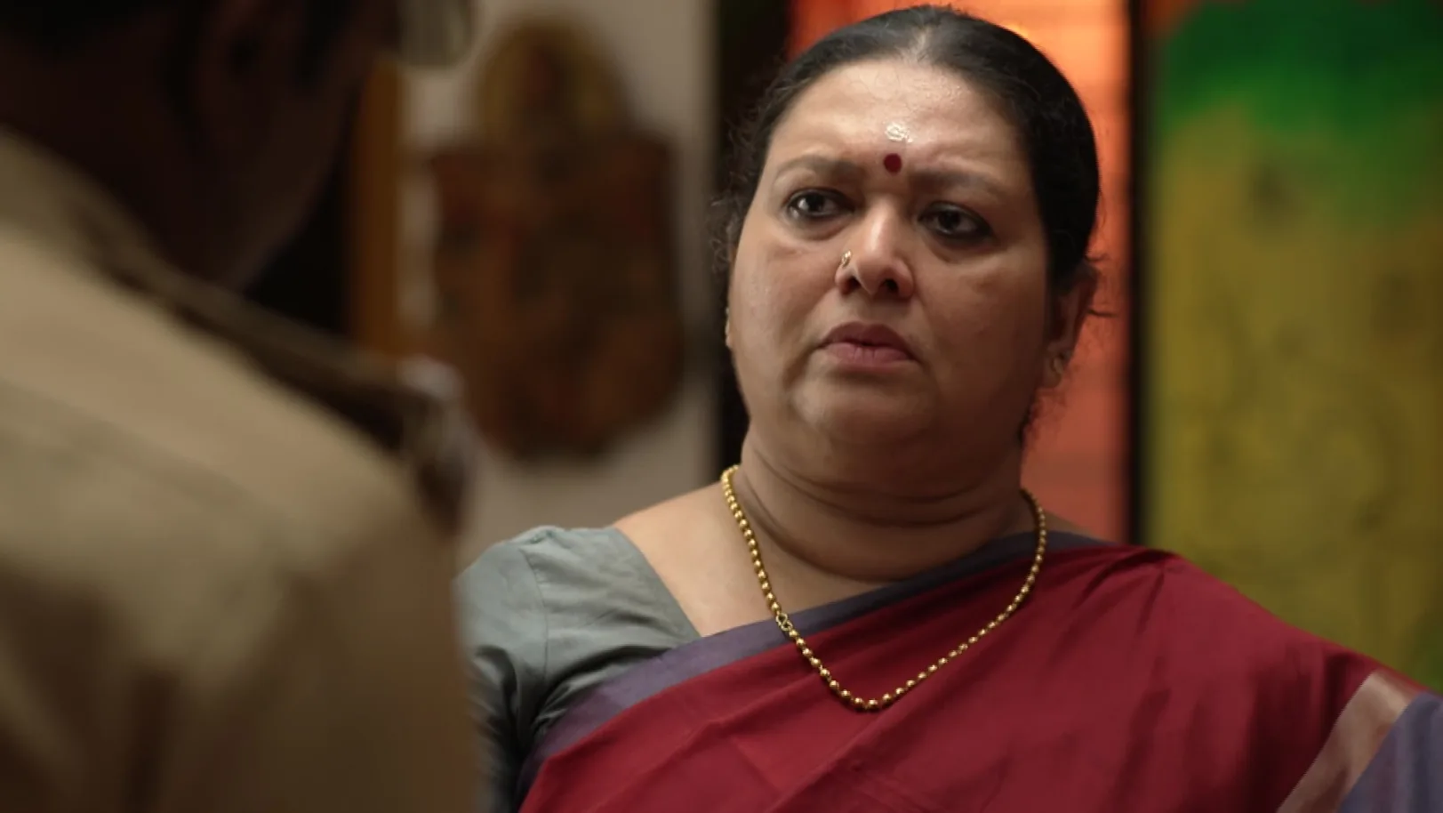 Kudumbashree Sharada - December 01, 2025 - Episode Spoiler