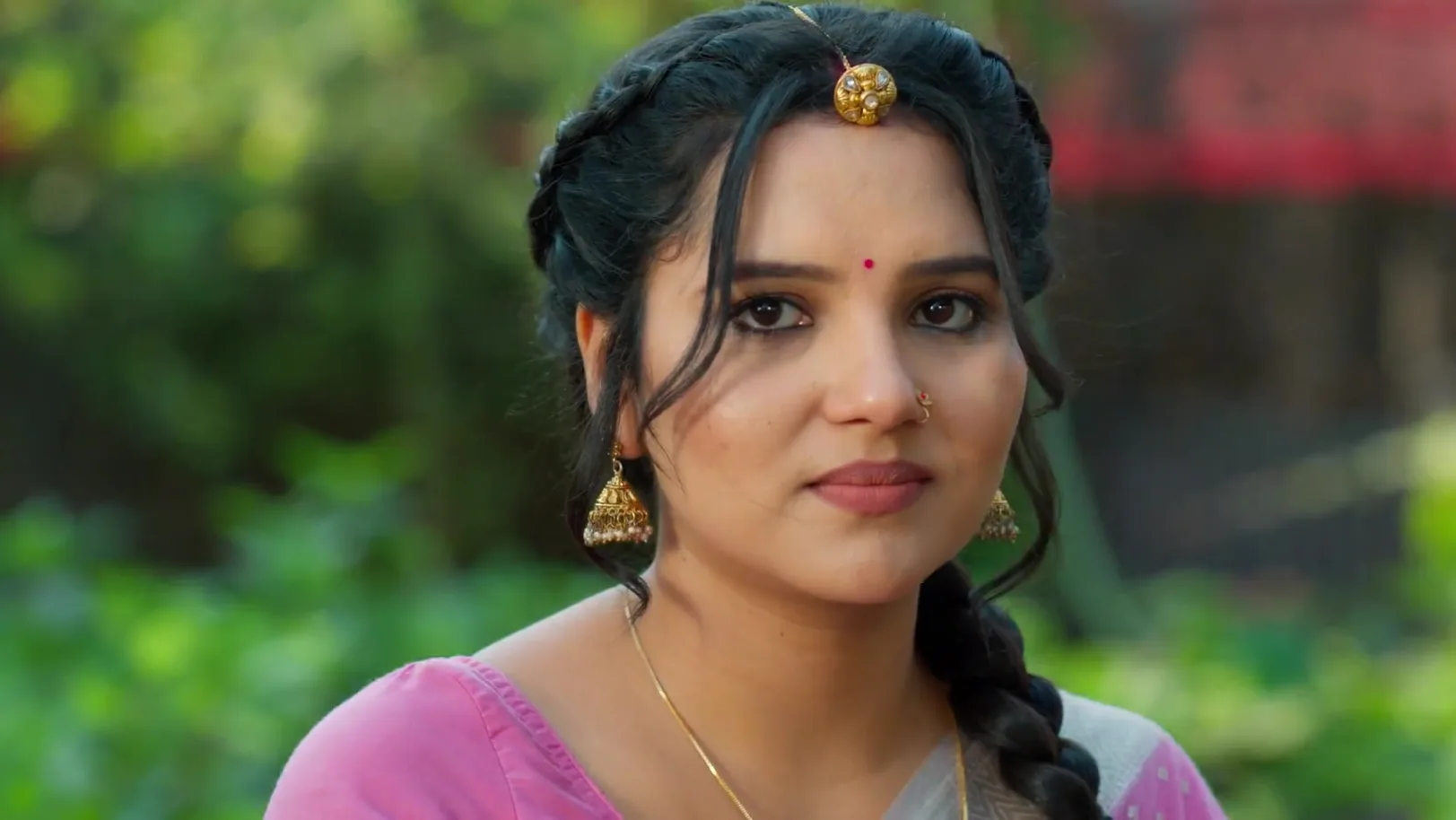 A Devotee Warns Vasudha - Vasudha A Devotee Warns Vasudha - Vasudha