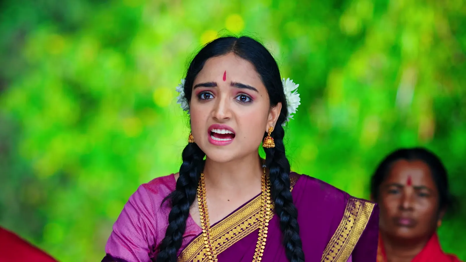 Saraswati Takes a Stand for Dignity - Sri Raghavendra Mahathme - Promo Saraswati Takes a Stand for Dignity - Sri Raghavendra Mahathme - Promo