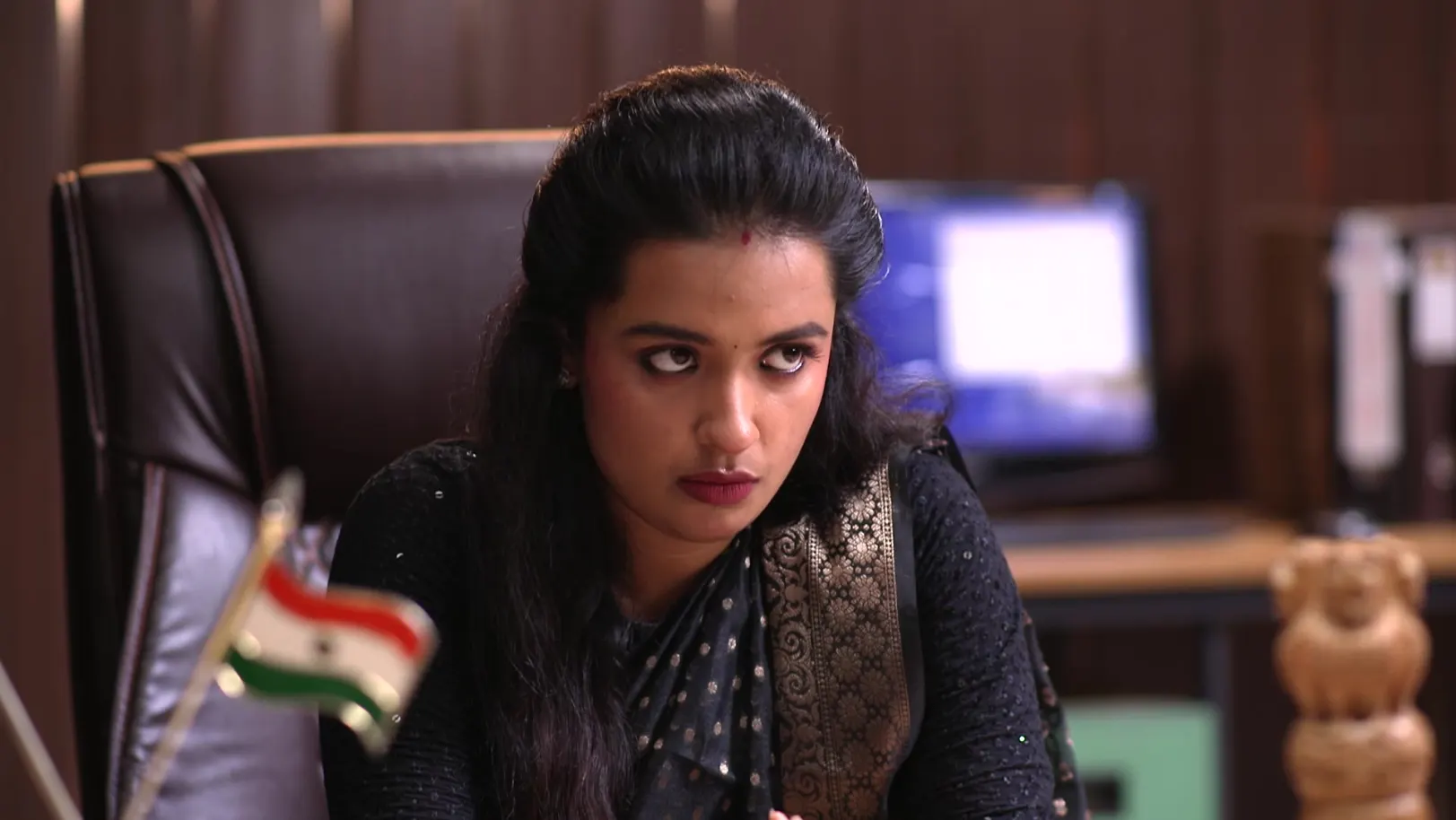 Kudumbashree Sharada - December 03, 2025 - Episode Spoiler