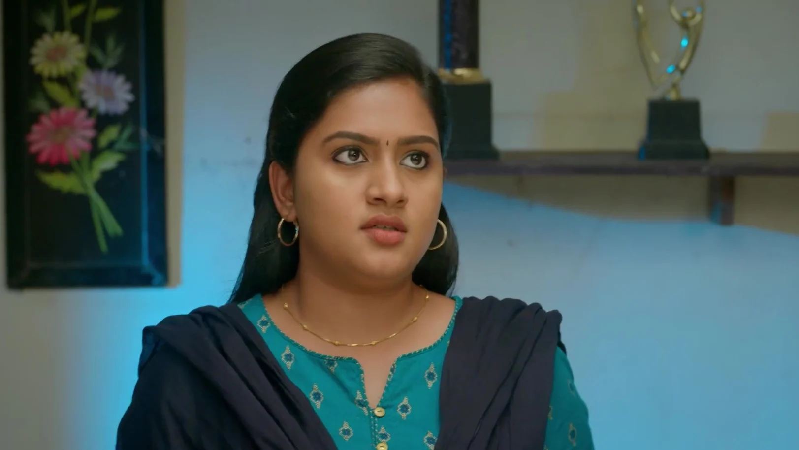 Bhuvana Gets Envious - Chinnan Siru Kiliye Bhuvana Gets Envious - Chinnan Siru Kiliye