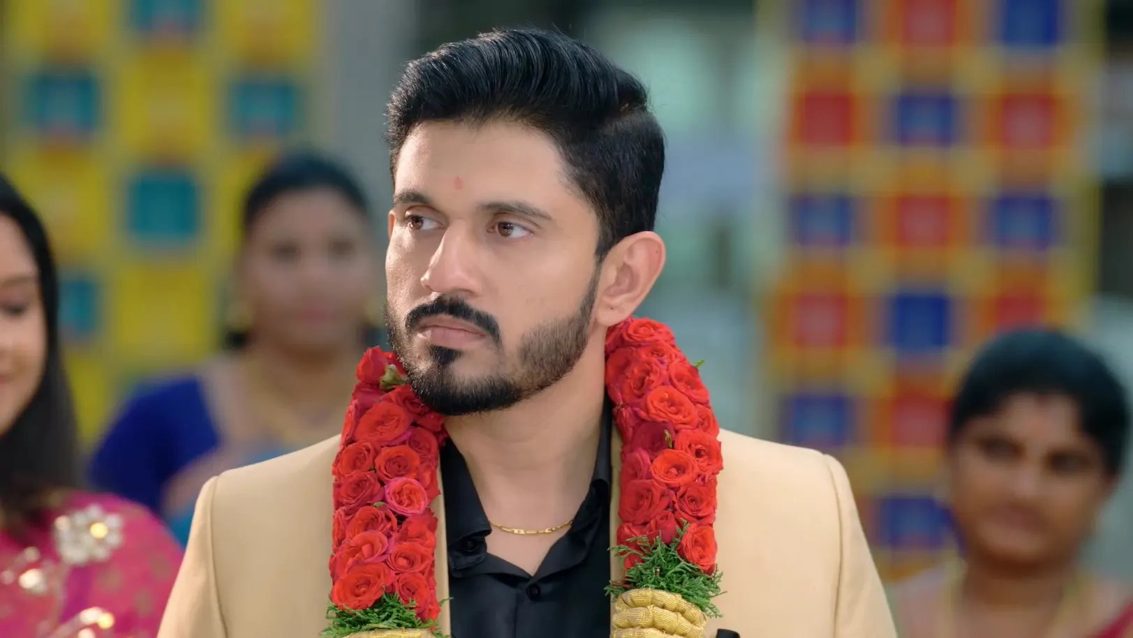 Paarijatham - December 04, 2025 - Episode Spoiler Paarijatham - December 04, 2025 - Episode Spoiler