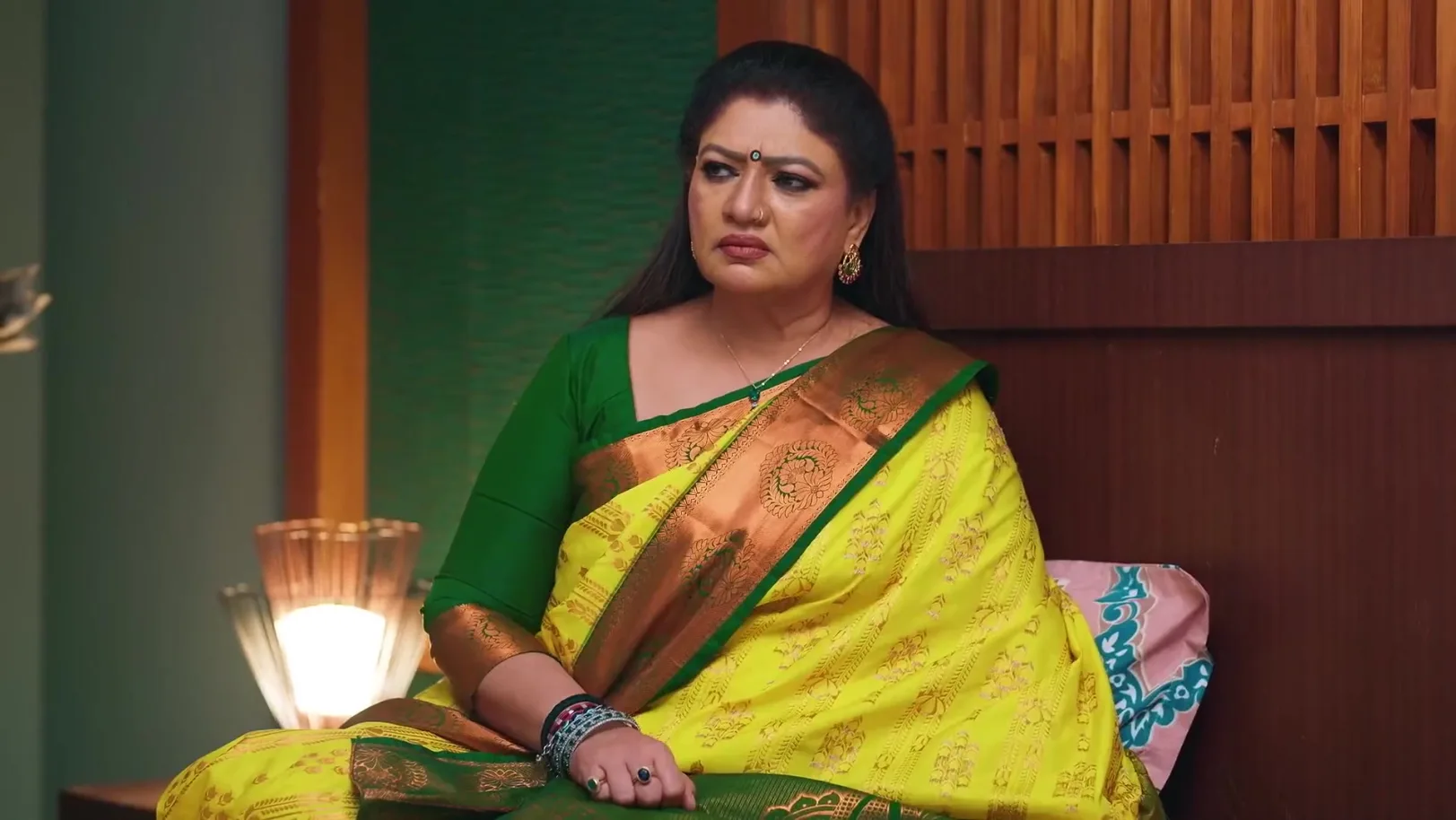 Amruthadhaare - December 04, 2025 - Webisode 4th December 2025 Webisode