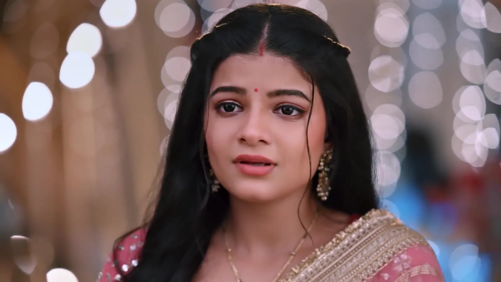 Tara Asks Saru to Leave the House 4th December 2025 Webisode Tara Asks Saru to Leave the House 4th December 2025 Webisode