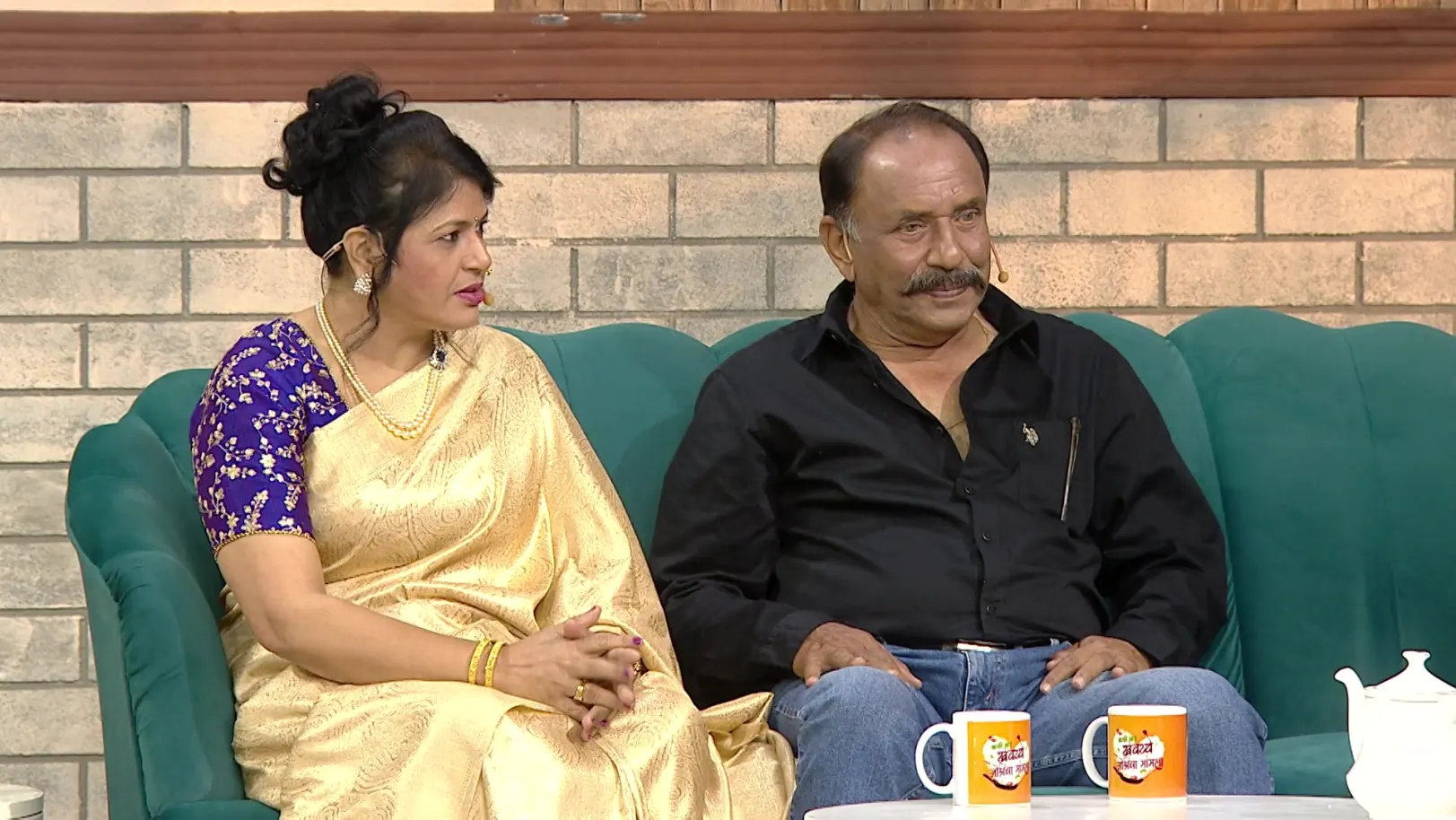 Amhi Sare Khavaiyee – Jodicha Mamla - December 08, 2025 - Episode Spoiler