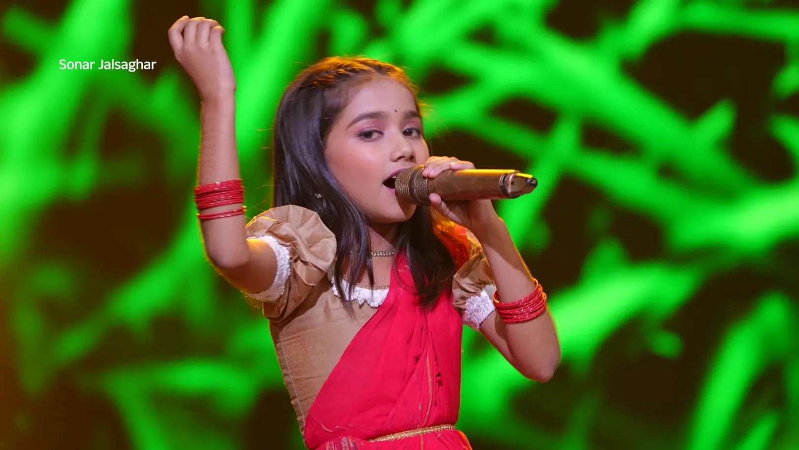Little Disha Wins Hearts with a Folk Song - Sonar Jalsaghar - Promo Little Disha Wins Hearts with a Folk Song - Sonar Jalsaghar - Promo