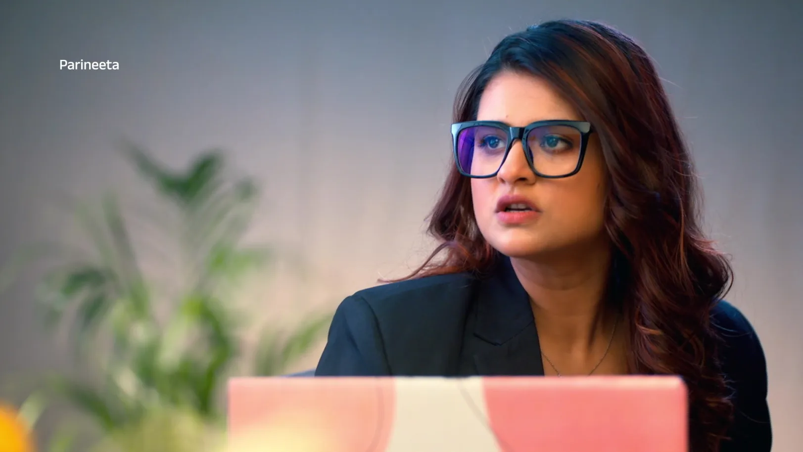 Parul Retorts to Sanjukta - Parineeta - Promo Parul Retorts to Sanjukta - Parineeta - Promo