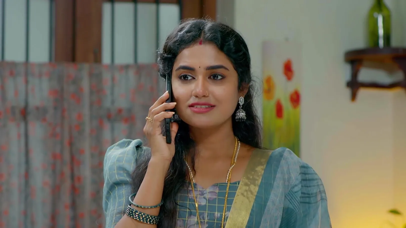 Radhika Packs Lunch for Varun 9th December 2025 Webisode