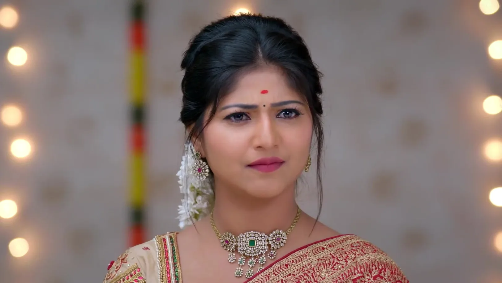 Paarijatham - December 08, 2025 - Webisode 8th December 2025 Webisode Paarijatham - December 08, 2025 - Webisode 8th December 2025 Webisode