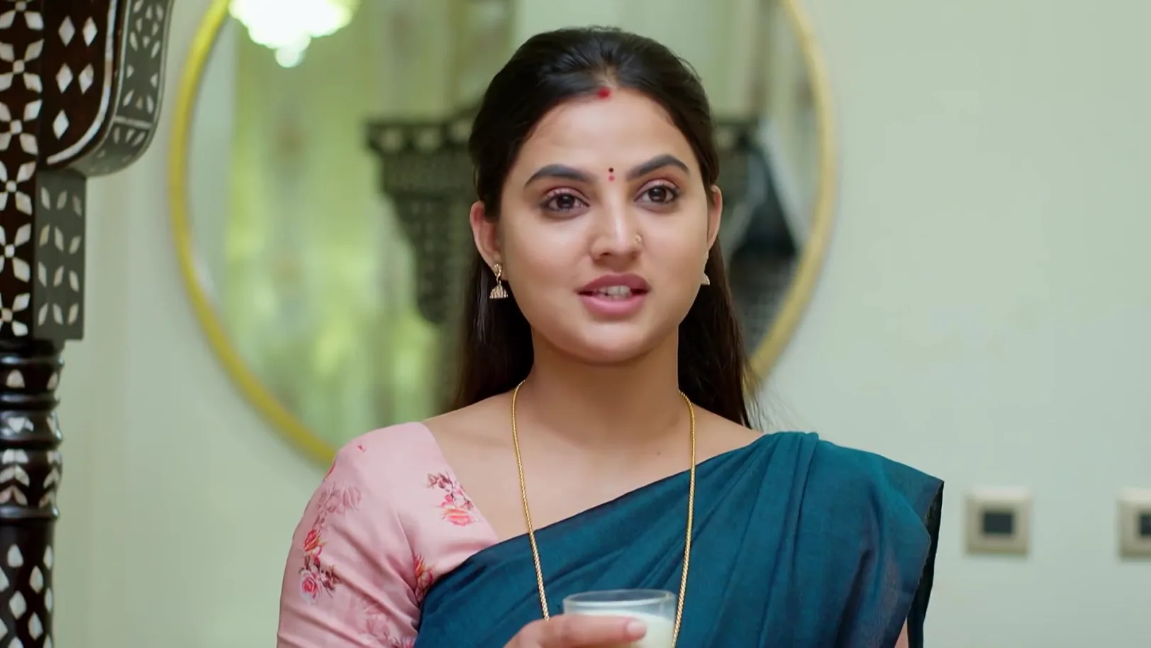 Ennallo Vechina Hrudayam - December 17, 2025 - Webisode 17th December 2025 Webisode Ennallo Vechina Hrudayam - December 17, 2025 - Webisode 17th December 2025 Webisode