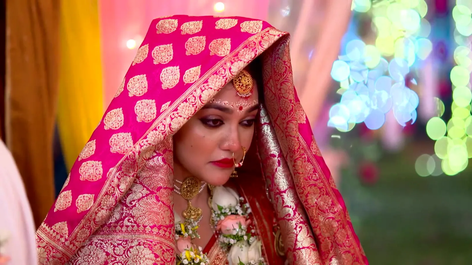 Arya and Apu Get Married - Chirodini Tumi Je Amar 