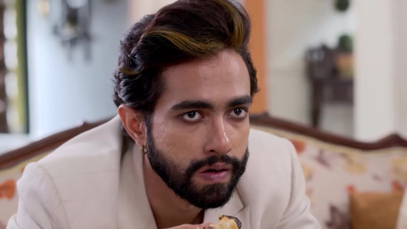 Shyamoli Suspects Mandar - Mana Rahigala Tumarithare 