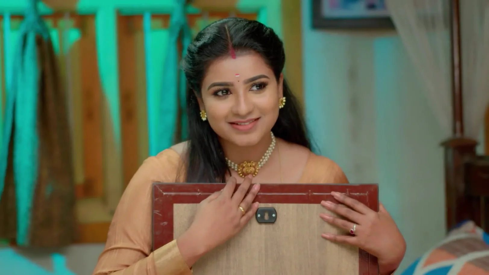 Karthigai Deepam - January 05, 2026 - Webisode 5th January 2026 Webisode