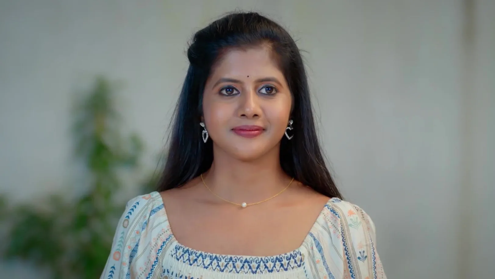 Isai Lies to Devaki - Paarijatham Isai Lies to Devaki - Paarijatham