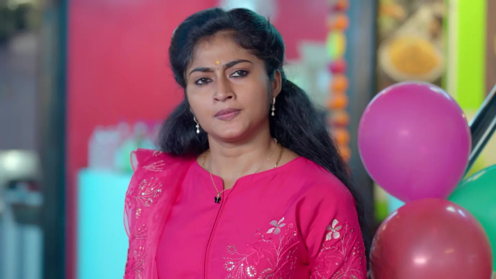 Veera Lashes out at Maaran - Veera 