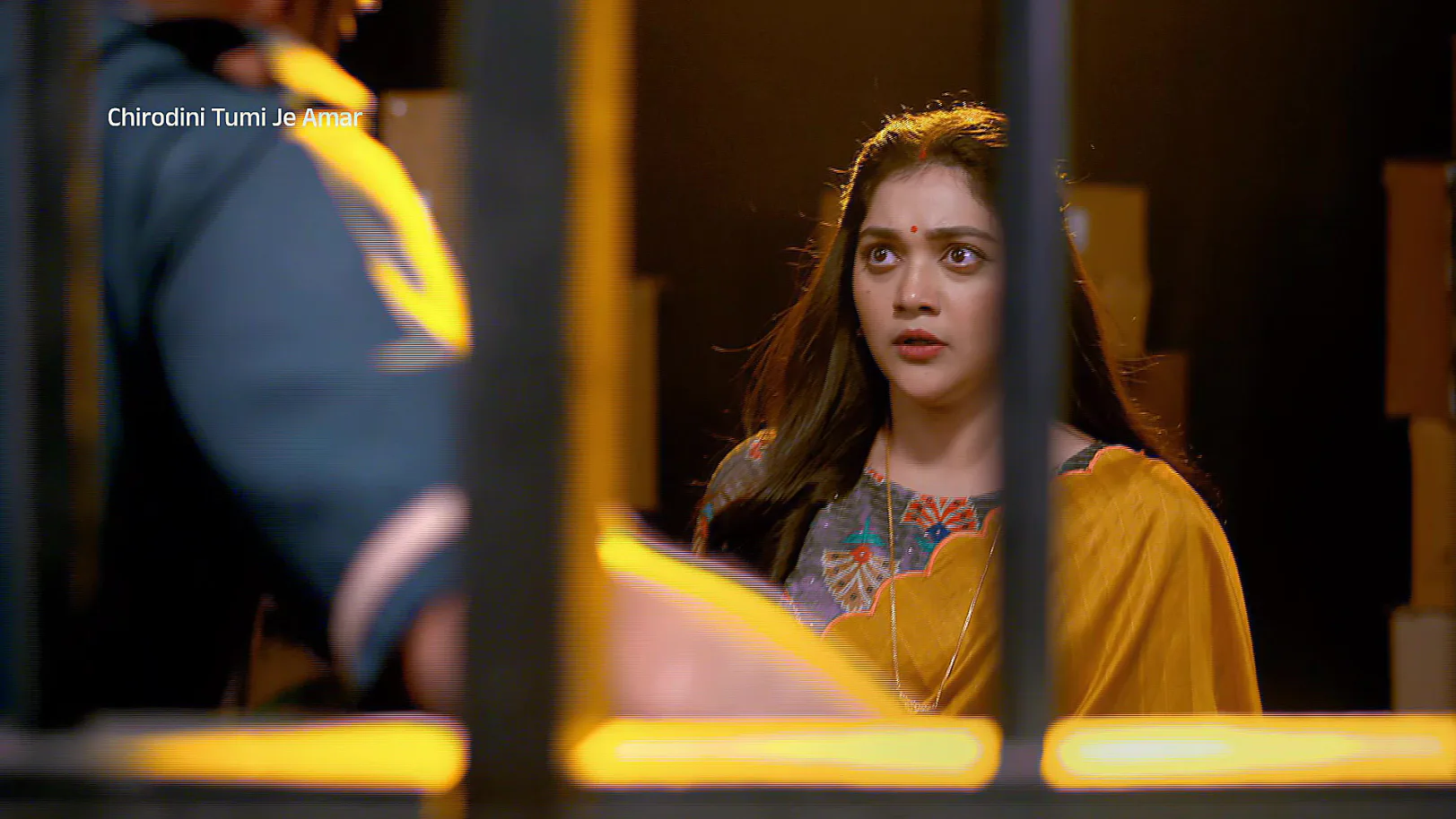 Apu Rescues a Captive Arya - Chirodini Tumi Je Amar - Promo