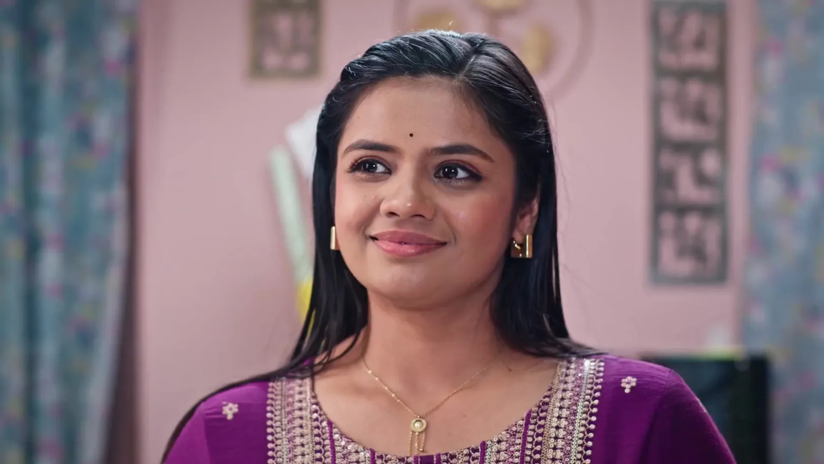 Malati and Kavya to Visit Nishita - Taarini 