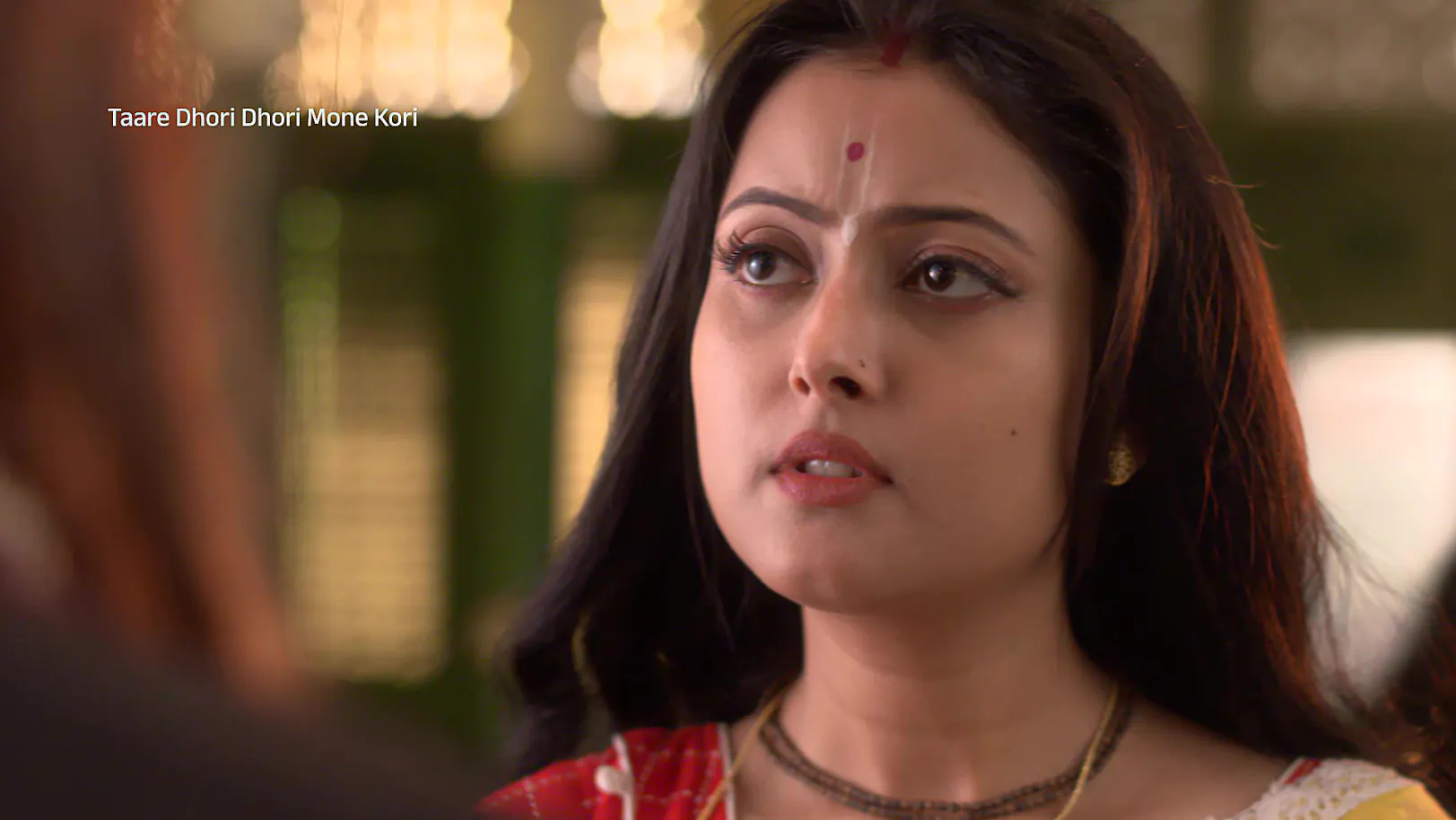 Diti Loses Consciousness - Taare Dhori Dhori Mone Kori - Promo