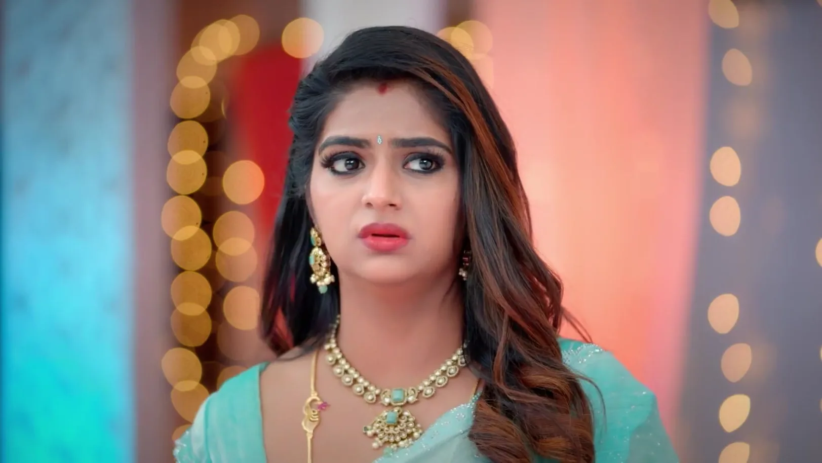 Subhadra Consoles Indrani - Paarijatham Subhadra Consoles Indrani - Paarijatham