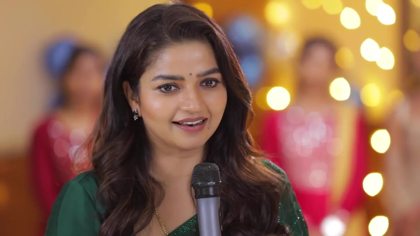 Bharathi Participates in a Game - Idhayam Bharathi Participates in a Game - Idhayam