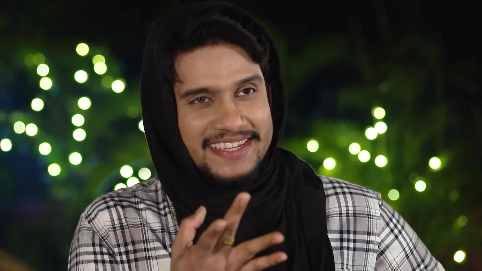 Jagan Executes Richa's Plans - Tuma Bina Jagan Executes Richa's Plans - Tuma Bina