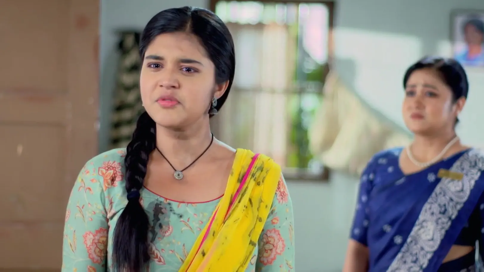 Kusum Breaks Down before Dipali - Kusum Kusum Breaks Down before Dipali - Kusum